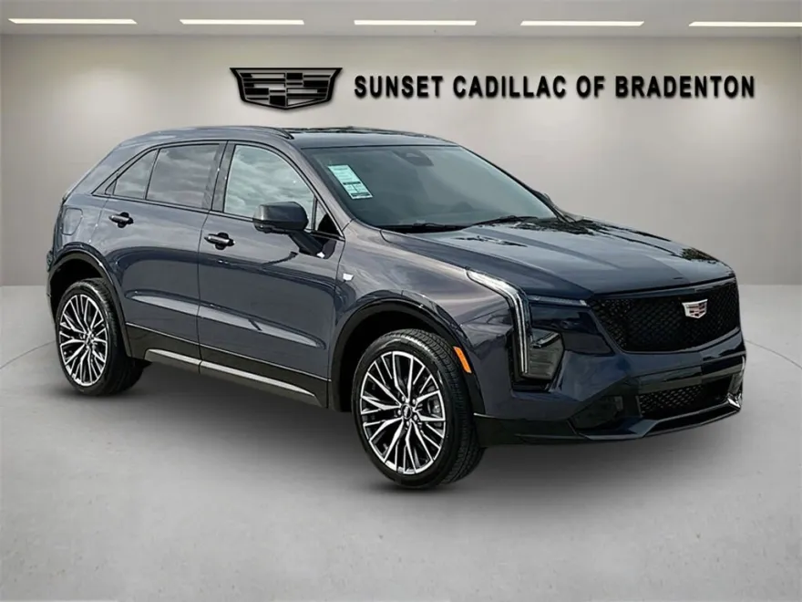 2025 Cadillac XT4 Sport photo 1