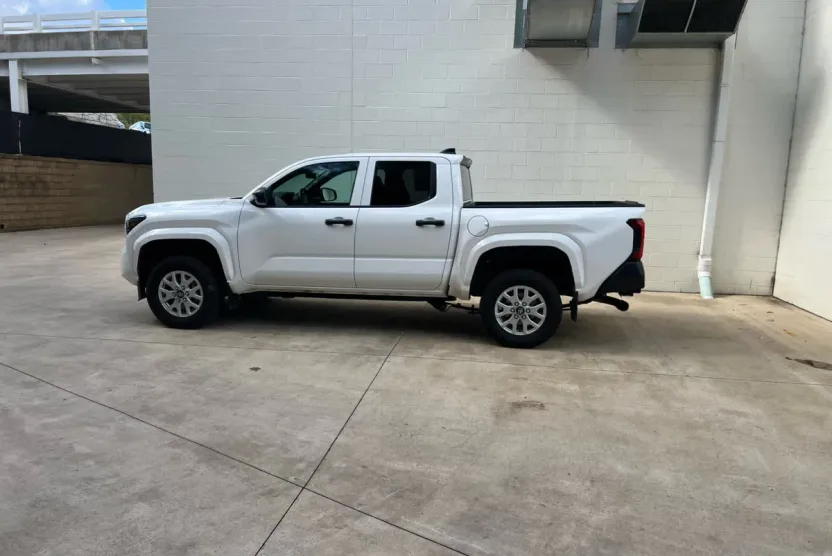2024 Toyota Tacoma SR photo 1