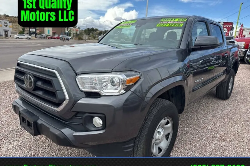 2022 Toyota Tacoma SR5 photo 1