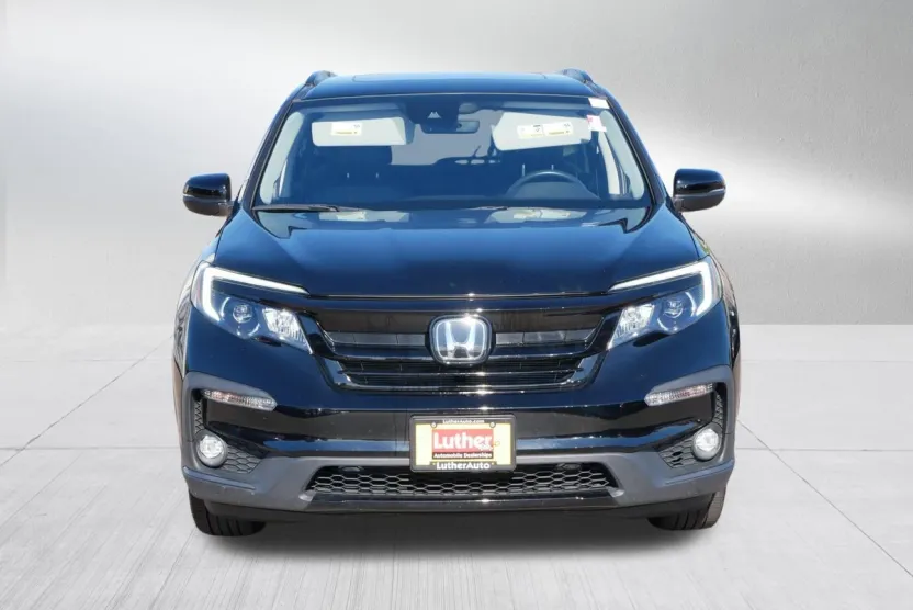 2022 Honda Pilot SE photo 1