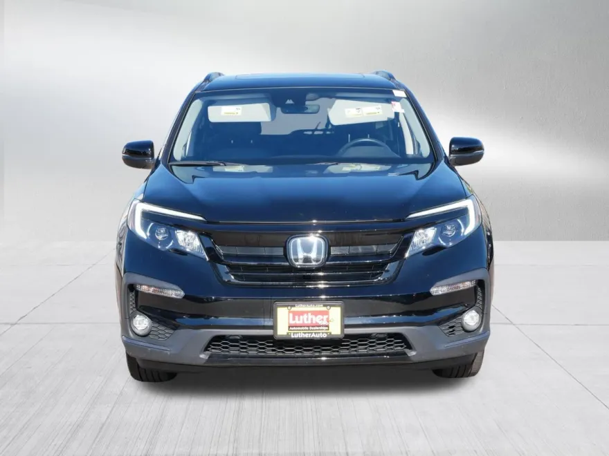 2022 Honda Pilot SE photo 1