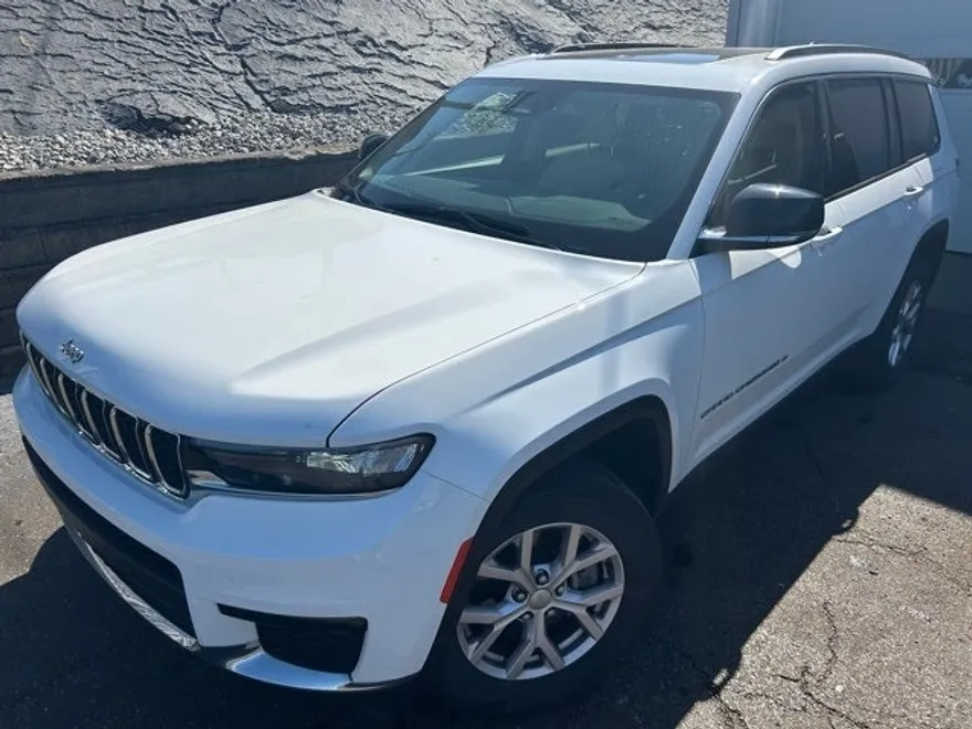 2021 Jeep Grand Cherokee Limited photo 1