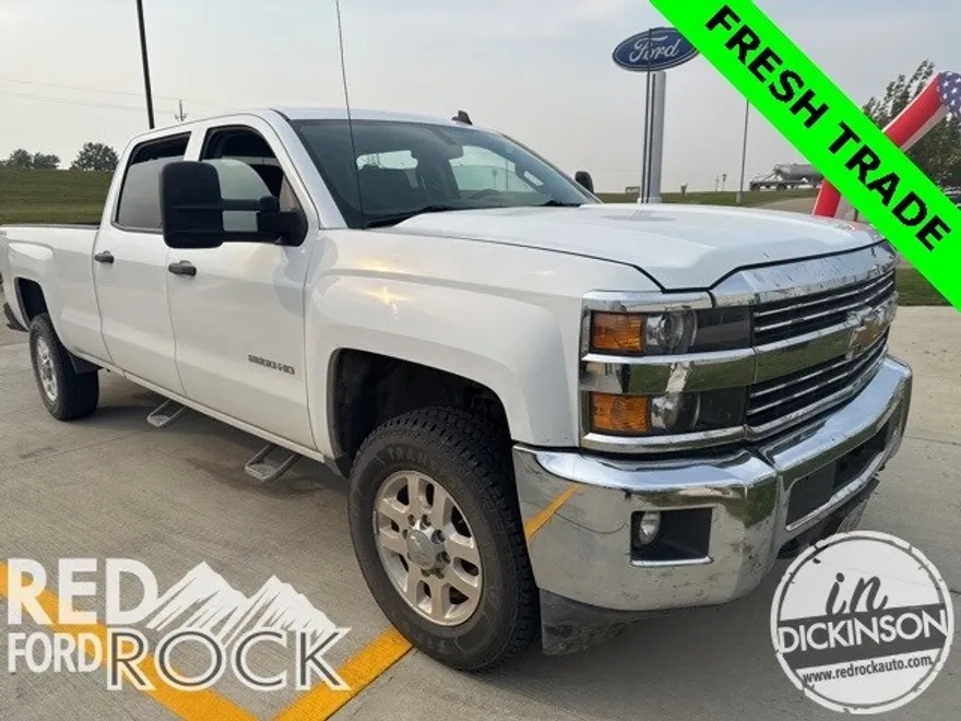 2015 Chevrolet Silverado 2500HD LT photo 1