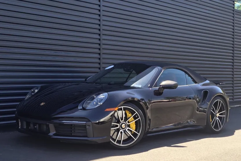 2021 Porsche 911 Turbo S Cabriolet photo 1