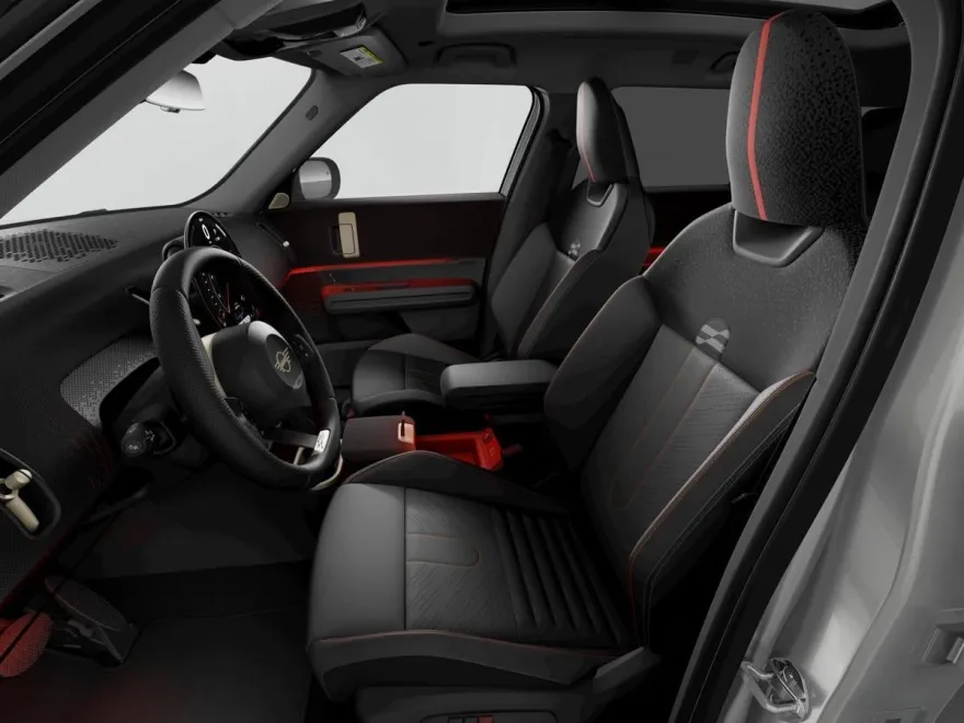 2026 Mini Countryman ALL4 S photo 1