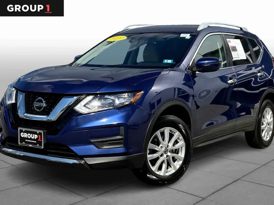 2020 Nissan Rogue SV AWD photo 1