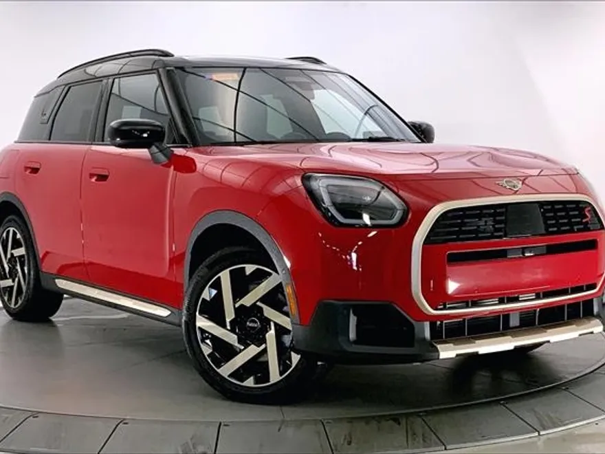 2025 Mini Countryman S ALL4 photo 1