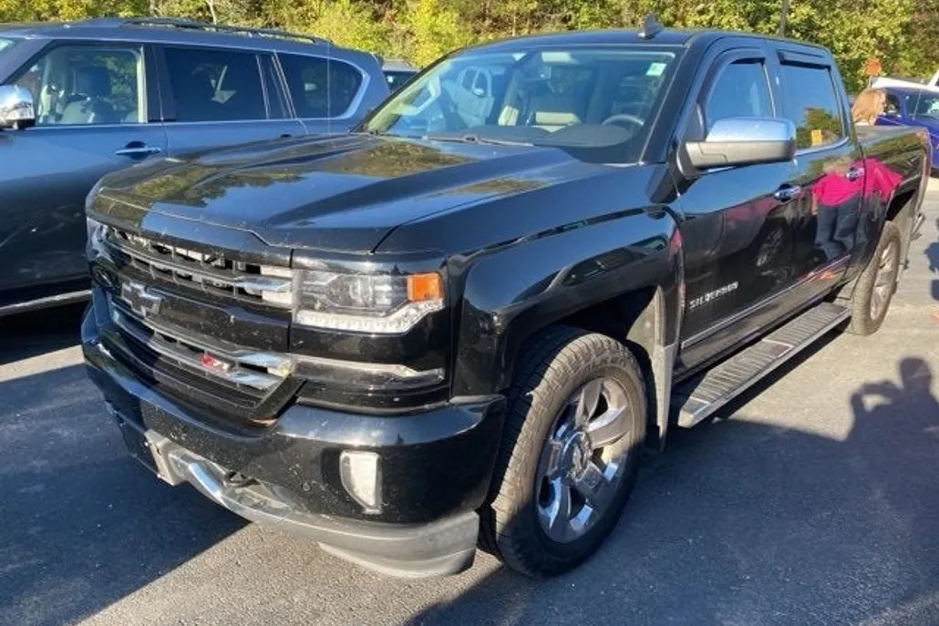 2016 Chevrolet Silverado 1500 LTZ photo 1