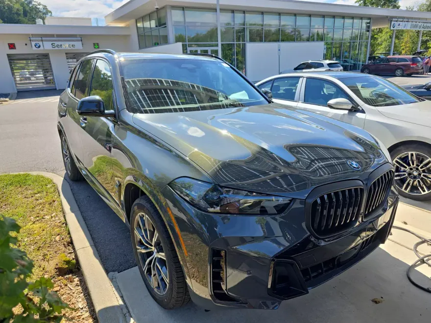 2026 Bmw X5 M photo 1