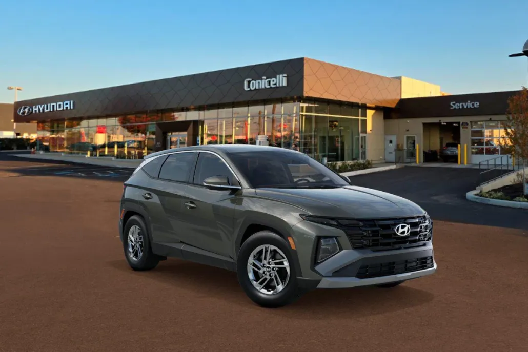 2025 Hyundai Tucson SE photo 1