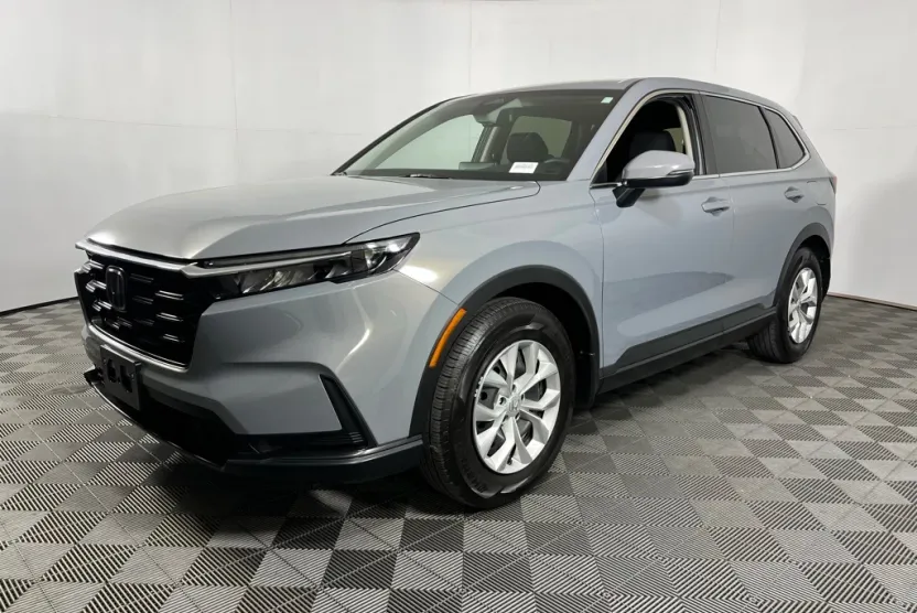 2024 Honda CR-V LX photo 1