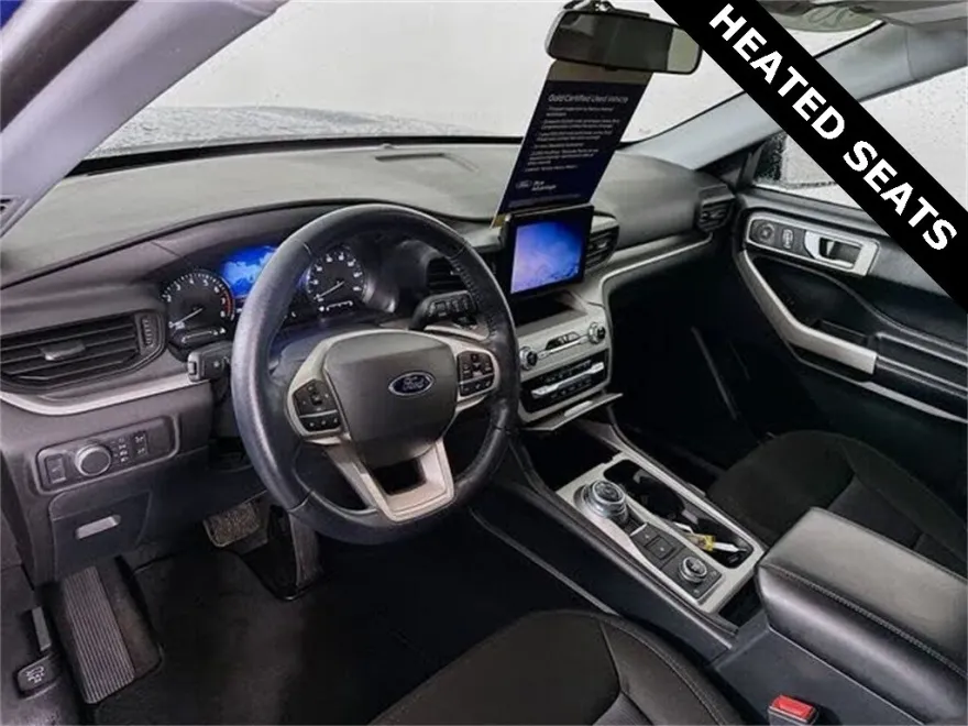 2022 Ford Explorer XLT photo 1