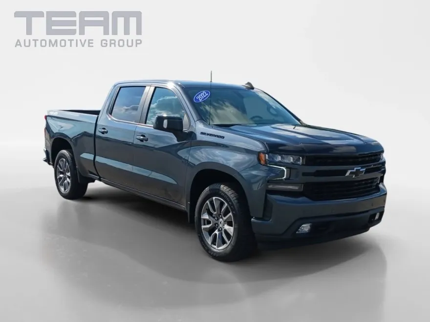 2022 Chevrolet Silverado 1500 RST photo 1