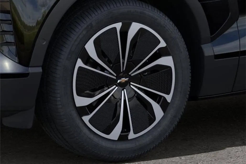 2025 Chevrolet Blazer EV photo 1