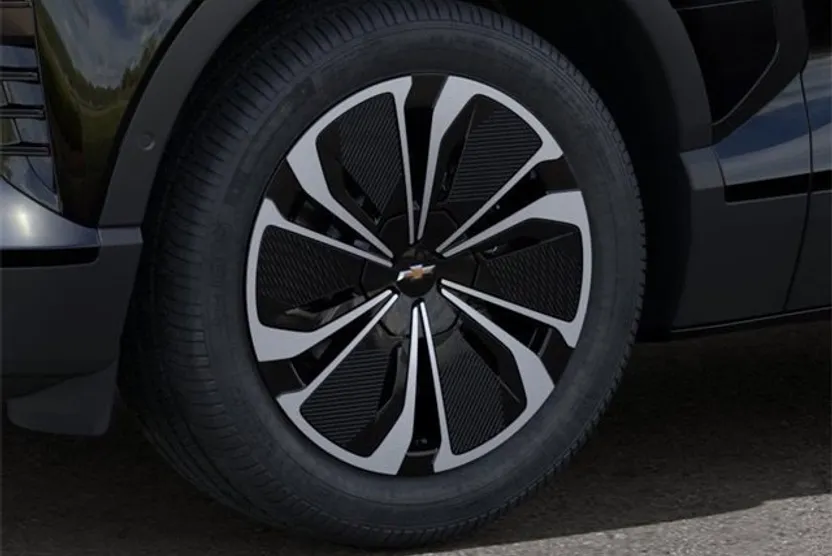 2025 Chevrolet Blazer EV photo 1