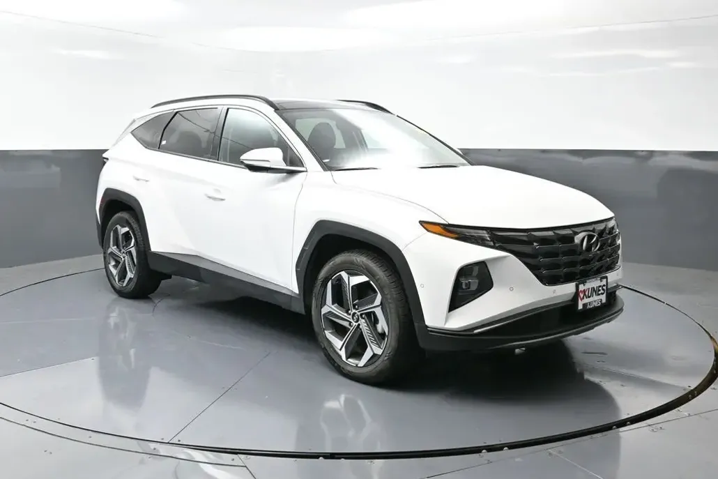 2024 Hyundai Tucson Limited photo 1
