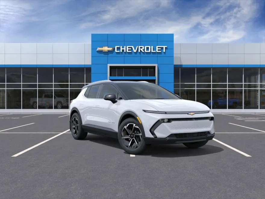 2026 Chevrolet Equinox LT photo 1