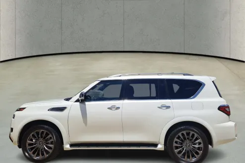 2024 Nissan Armada Platinum photo 2