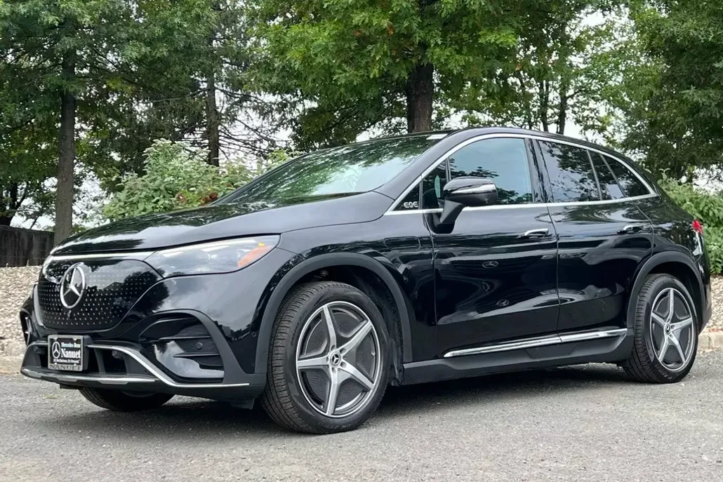 2023 Mercedes Benz 350 4MATIC photo 1