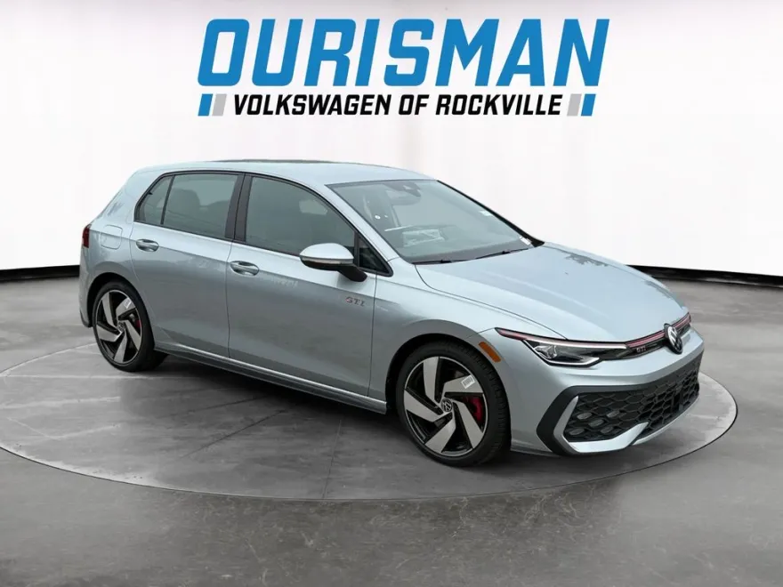 2025 Volkswagen Golf GTI S photo 1