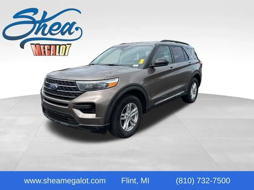 2021 Ford Explorer XLT photo 1