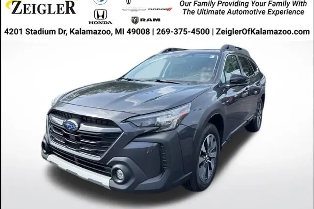 2023 Subaru Outback Limited photo 1