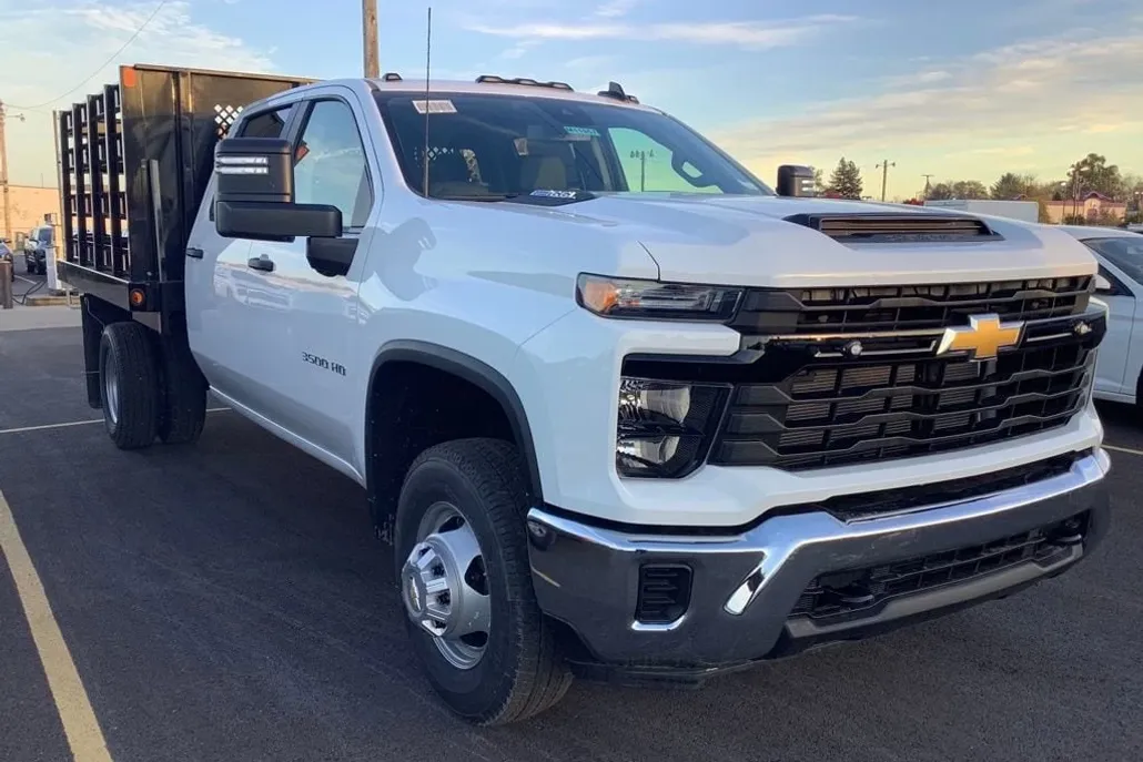 2024 Chevrolet Silverado 3500HD Work Truck photo 1