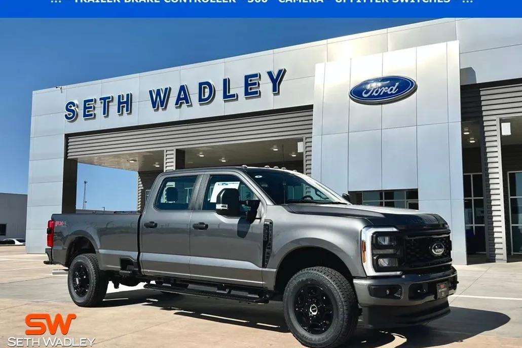 2025 Ford F-350 photo 1