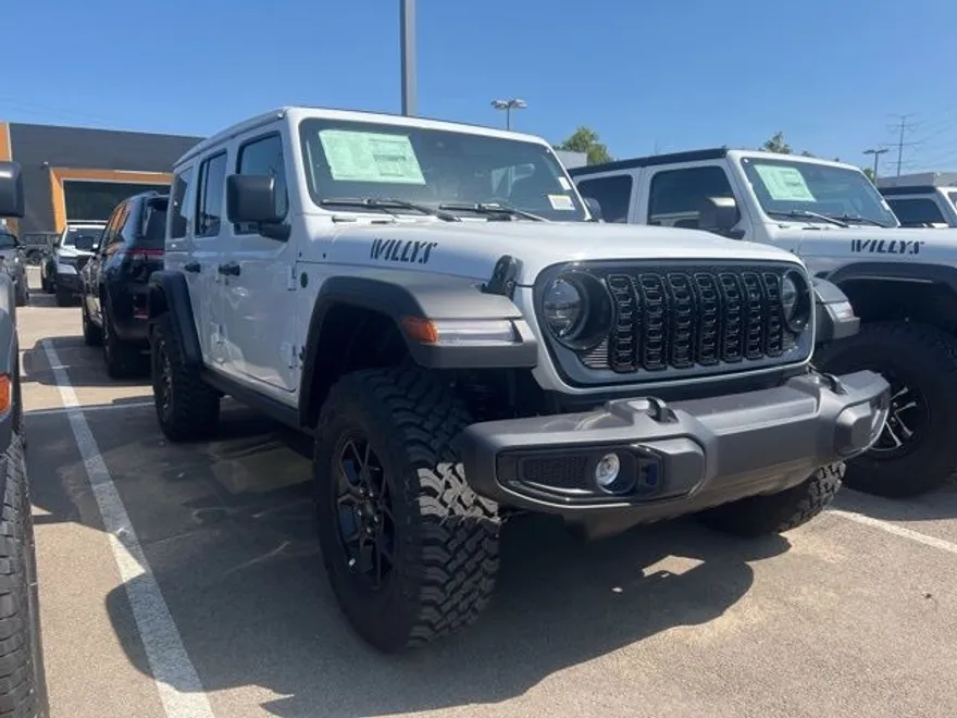 2025 Jeep Wrangler Willys photo 1