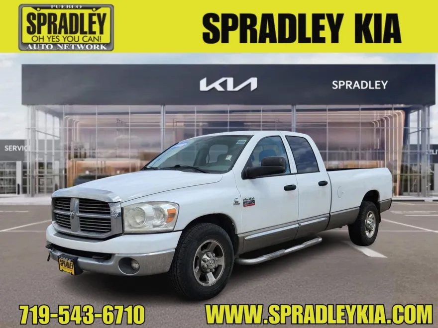 2009 Dodge Ram SLT photo 1