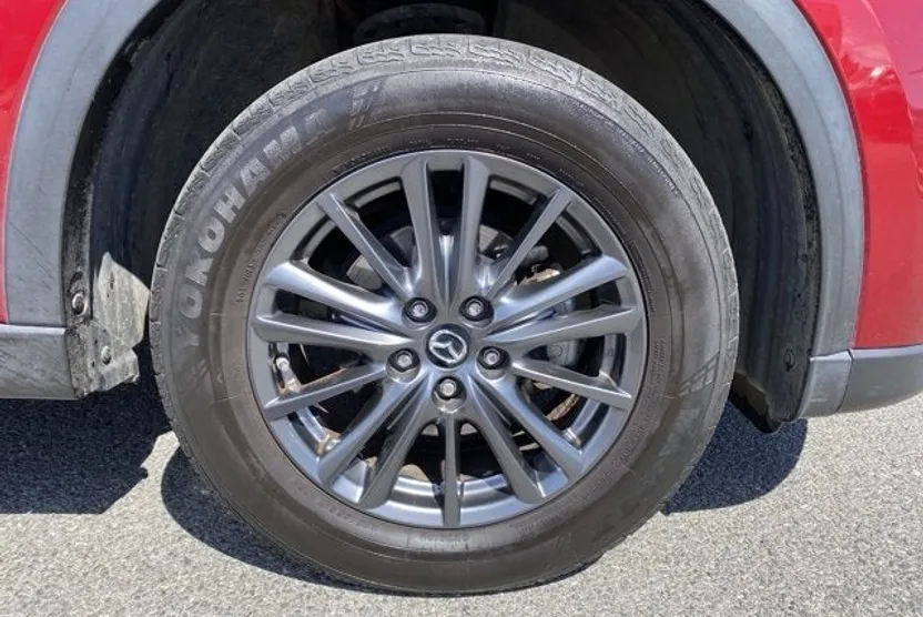 2019 Mazda CX-5 Touring photo 1