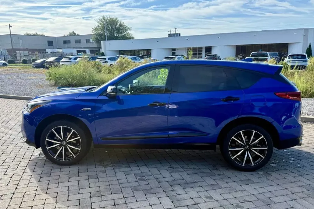 2025 Acura RDX A-Spec Advance photo 1