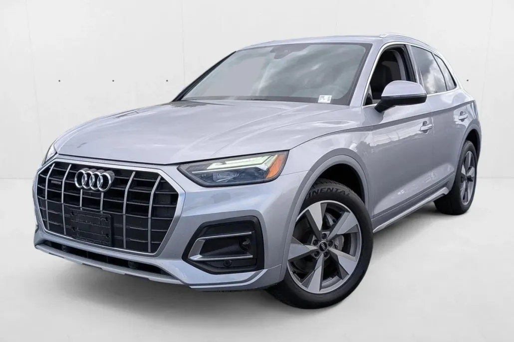 2022 Audi Q5 40 Premium photo 1