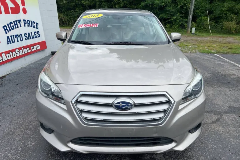 2015 Subaru Legacy 2.5i Limited photo 1