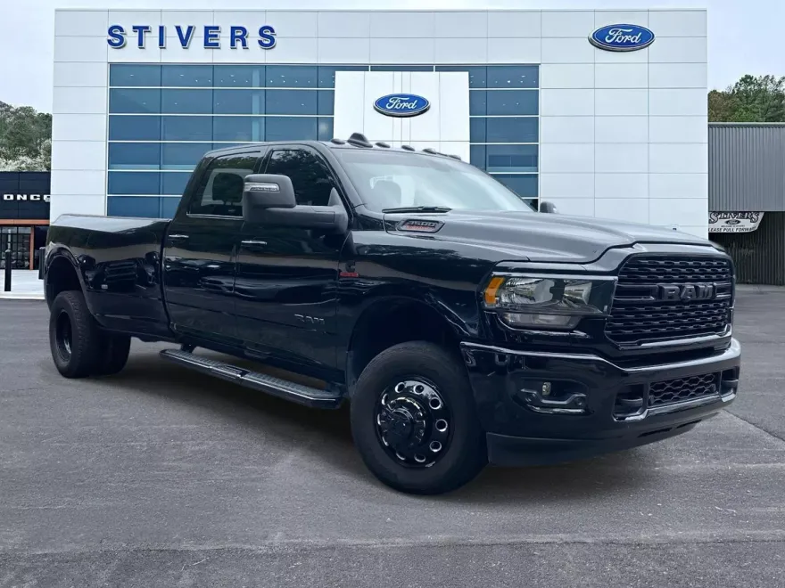 2024 Ram 3500 Big Horn photo 1