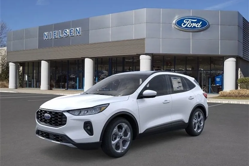 2026 Ford Escape Hybrid ST-Line Select photo 1