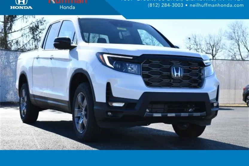 2024 Honda Ridgeline TrailSport photo 1