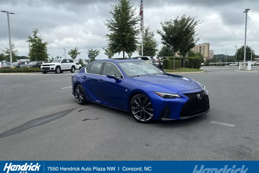2021 Lexus IS 350 F SPORT photo 1