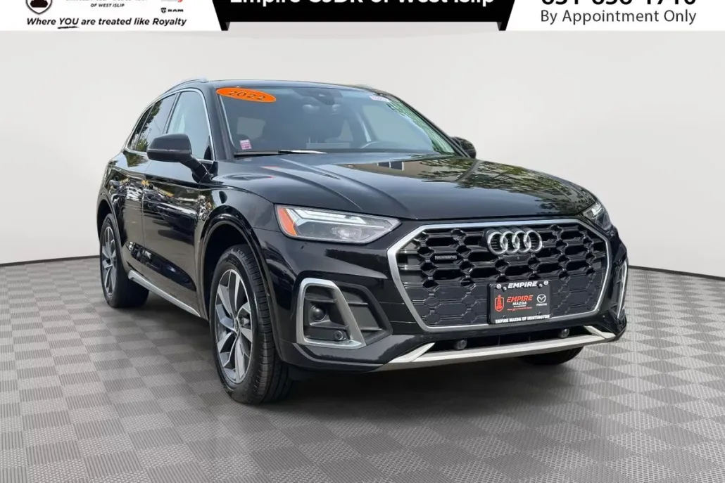2022 Audi Q5 Premium Plus 45 TFSI S line photo 1