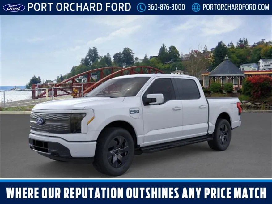 2025 Ford F-150 Lightning Lariat photo 1