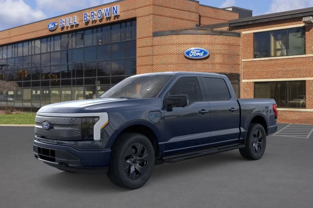 2025 Ford F-150 Lightning photo 1