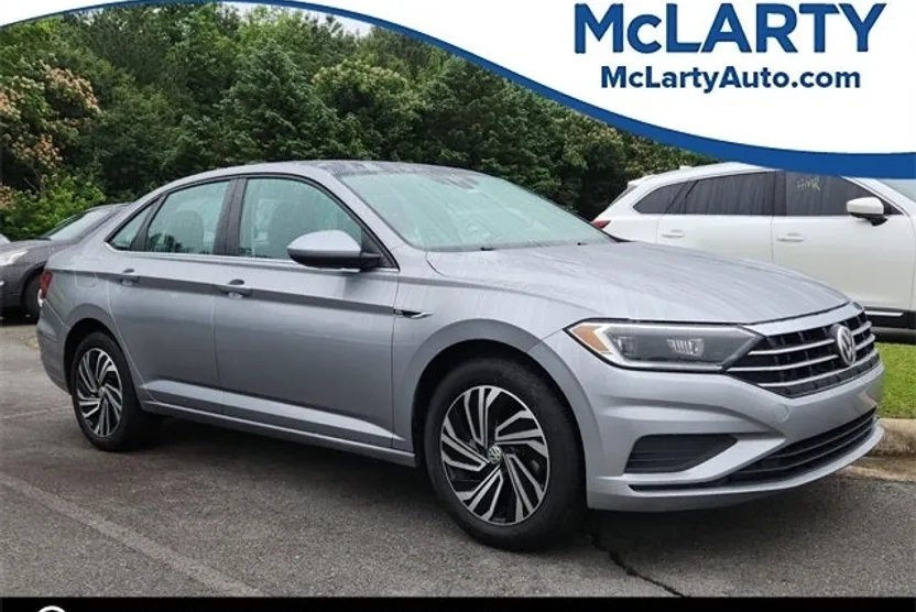 2021 Volkswagen Jetta SEL photo 1