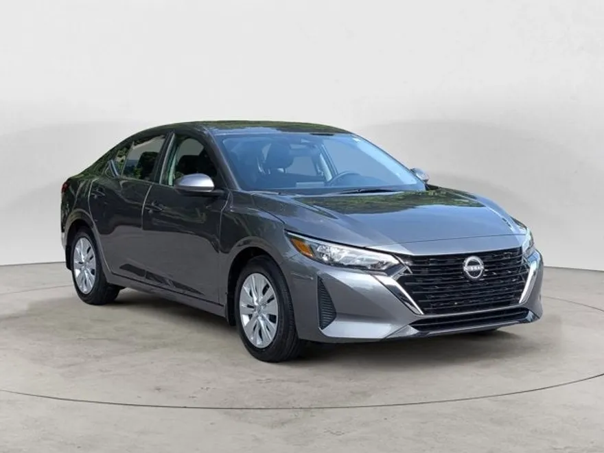 2025 Nissan Sentra S photo 1