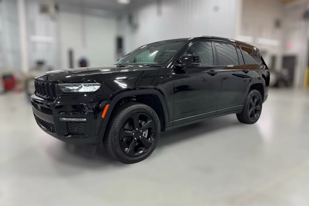2025 Jeep Grand Cherokee Altitude X photo 1