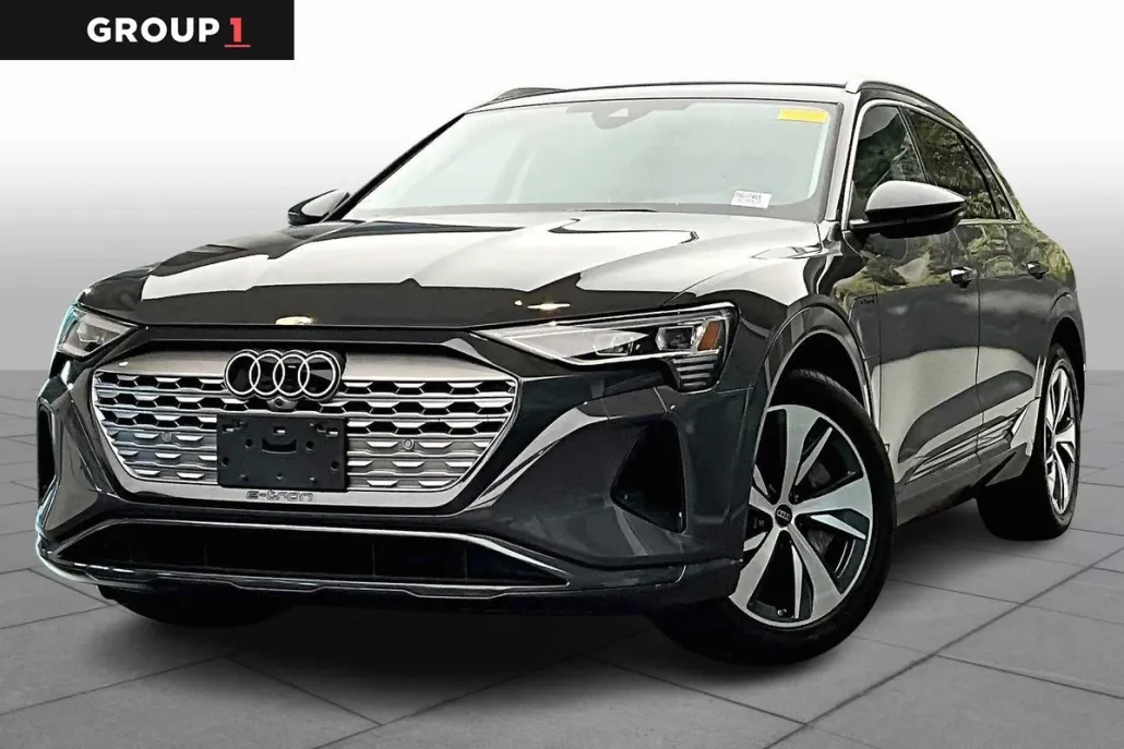 2024 Audi Q8 E-tron Premium photo 1
