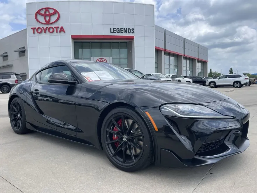 2026 Toyota Supra 3.0 Premium photo 1