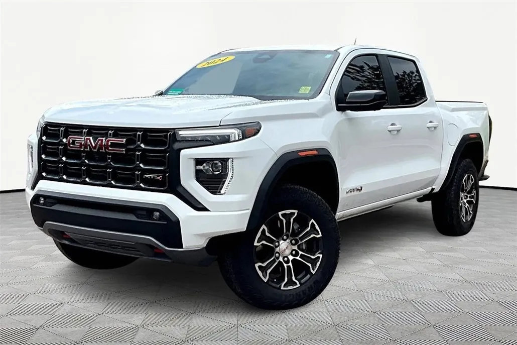 2024 Gmc Canyon AT4 photo 1