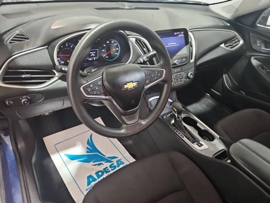 2022 Chevrolet Malibu 1LT photo 1