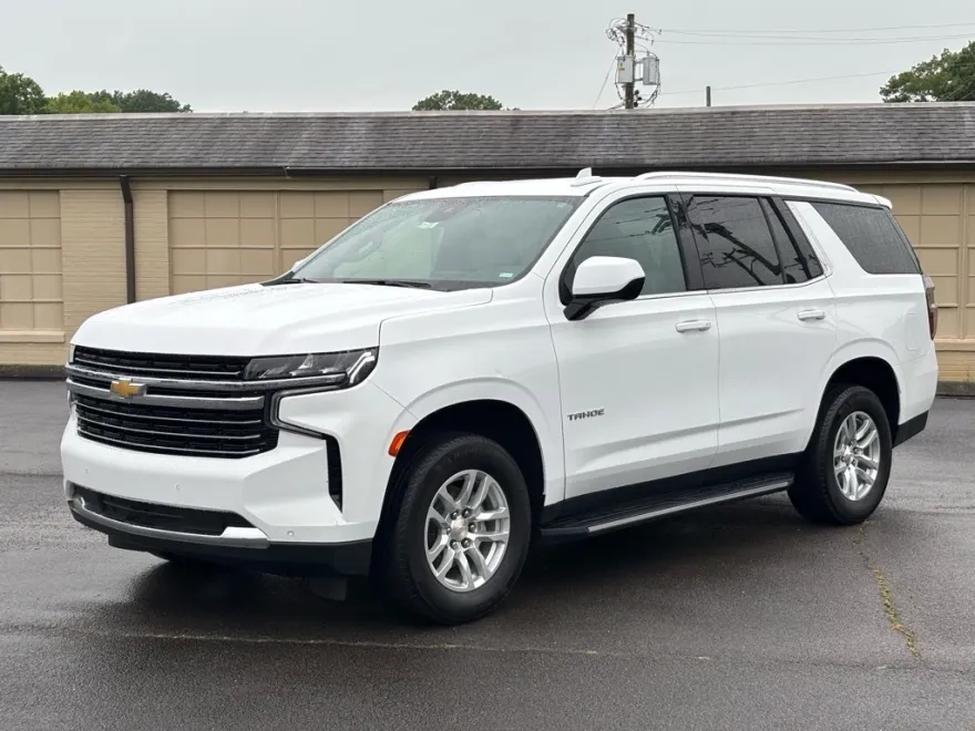 2024 Chevrolet Tahoe LT photo 1