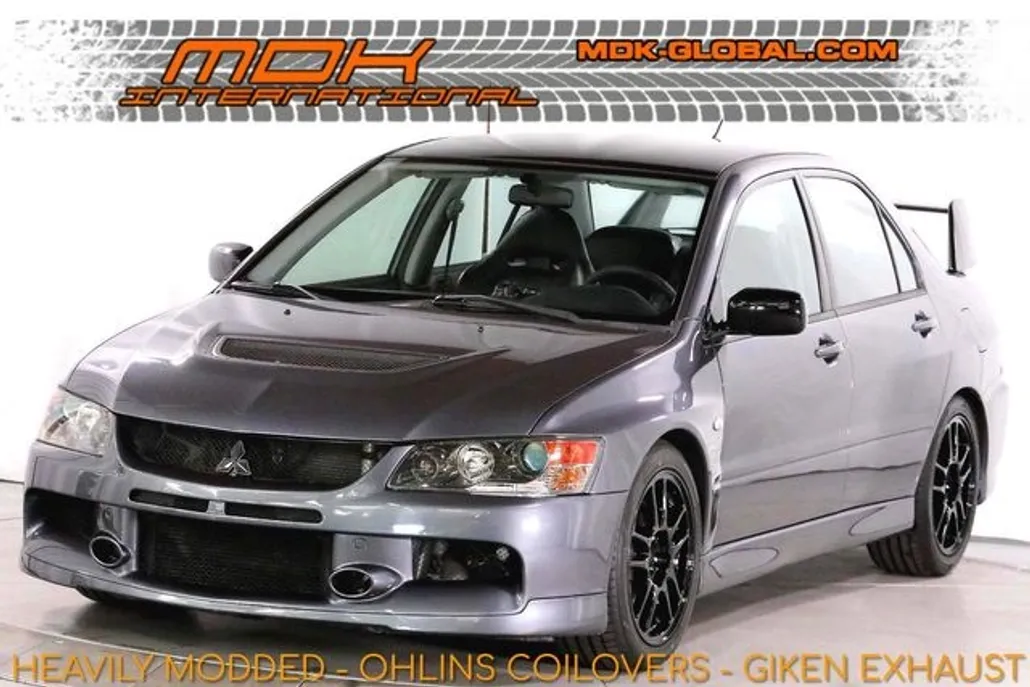 2006 Mitsubishi Lancer Evolution IX photo 1
